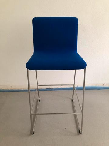 Alain Berteau Tab chair bulo Krukken 2 4  of 8 Design beschikbaar voor biedingen