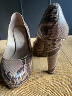 Sergio Rossi Pumps Slangenleer Maat 38.5, Ophalen of Verzenden, Zo goed als nieuw, Bruin, Pumps