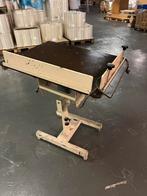 Trilbanktafel voor papier, Ophalen of Verzenden, Gebruikt