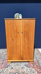 Engelse vintage kledingkast, linnenkastje, hang- en legkast, Ophalen, Gebruikt, 50 tot 70 cm, Vintage