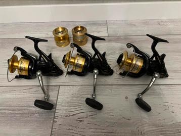 3 x Shimano Baitrunners 8000D incl res spoelen NETTE STAAT! beschikbaar voor biedingen