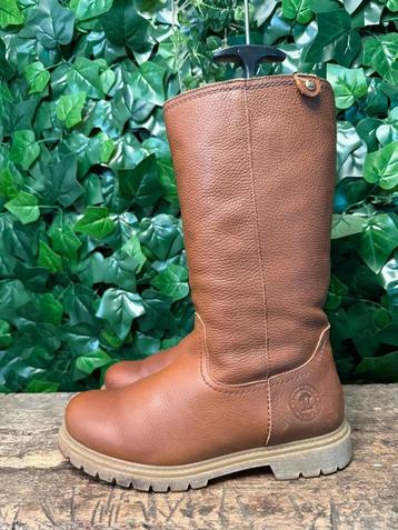 bijna nieuwe gevoerde laars van Panama Jack maat 40 beschikbaar voor biedingen