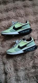 Nike Air Max Predays - Maat 38.5, Geel, Ophalen of Verzenden, Nike air max, Sneakers of Gympen
