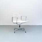 40 x Vitra Eames EA 107 Stoel Wit Netweave - Chroom
