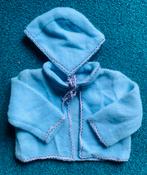 Vintage Lichtblauw babyvestje met mutsje / losse capuchon, Ophalen of Verzenden, Zo goed als nieuw, Jongetje of Meisje
