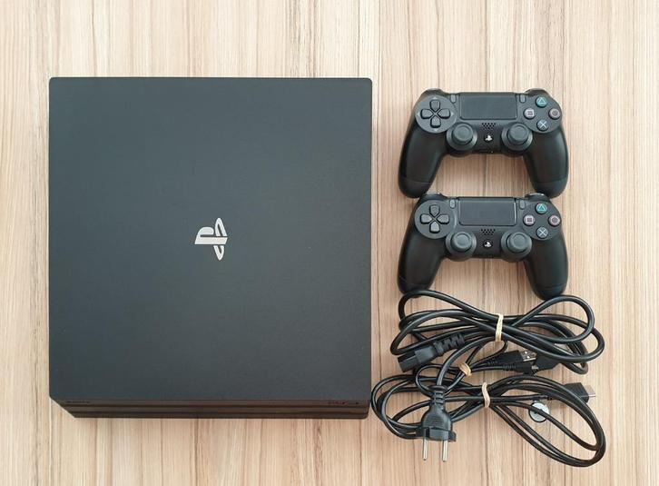 [Sony PS4 Pro 1TB, FW versie: 6.51 + PS VR + 6 spellen], Spelcomputers en Games, Spelcomputers | Sony PlayStation 4, Zo goed als nieuw