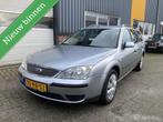 Ford Mondeo Wagon 1.8-16V Ambiente, Auto's, Gebruikt, 4 cilinders, Origineel Nederlands, Handgeschakeld