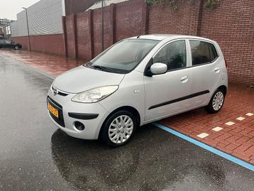 Hyundai i10 1.1 I 5DR 2008 Grijs airco beschikbaar voor biedingen