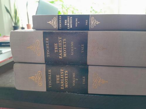 The Earliest Motets - Tischler (Volumes 1-3), Antiek en Kunst, Antiek | Boeken en Bijbels, Ophalen of Verzenden