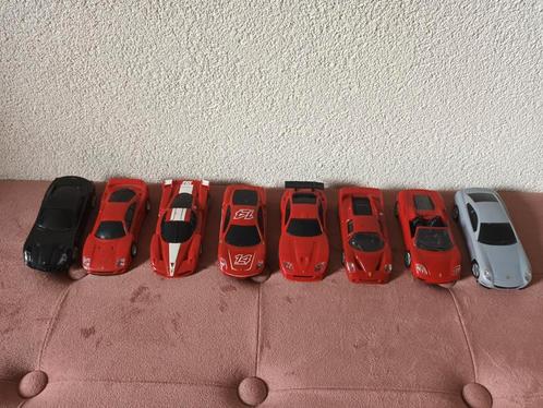 8 Ferrari-modellen V-Power Shell, Hobby en Vrije tijd, Modelauto's | 1:43, Zo goed als nieuw, Auto, Overige merken, Ophalen of Verzenden