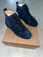 Louboutin Louis Veau Velours Navy Suède ZGAN Maat 40.5, Christian Louboutin, Blauw, Ophalen of Verzenden, Sneakers of Gympen