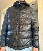 Peuterey jas zwart winterjas maat Y14 (14 jaar), Kleding | Heren, Jassen | Winter, Ophalen of Verzenden, Gedragen, Overige maten