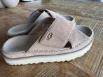 Uggs slippers golden star cross slide cognac, Kleding | Dames, Ophalen of Verzenden, Zo goed als nieuw, Bruin