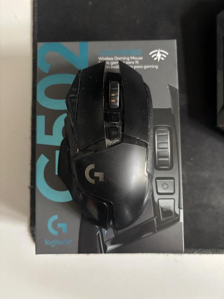 Logitech G502 Gaming Mouse, Computers en Software, Muizen, Gebruikt, Muis, Bedraad, Gaming muis, Ophalen of Verzenden