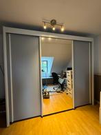 Kledingkast schuifdeuren en spiegel (3 deurs, 250 cm breed), Huis en Inrichting, Kasten | Kledingkasten, Ophalen, Zo goed als nieuw