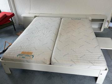 Tweepersoonsbed Auping met nachtkastjes - Gratis! beschikbaar voor biedingen