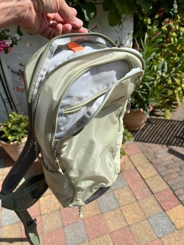 Rugtas van Deuter 10 liter beschikbaar voor biedingen
