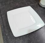 Compleet Servies - Borden en Kommen, Huis en Inrichting, Keuken | Servies, Ophalen, Gebruikt, Effen, Aardewerk