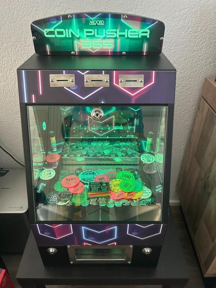 Zeer mooie Coin Pusher 365, Spelcomputers en Games, Games | Overige, Zo goed als nieuw, Role Playing Game (Rpg), 1 speler, Vanaf 12 jaar