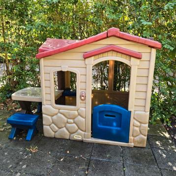Little tikes Speelhuis tafel stoeltjes picknick beschikbaar voor biedingen