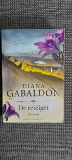 Diana Gabaldon - Outlander de reiziger deel 1, Boeken, Ophalen of Verzenden, Gelezen, Nederland
