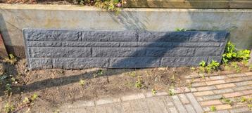 Betonplaat dubbelzijdig rotsmotief antraciet 184x36x3,5 beschikbaar voor biedingen