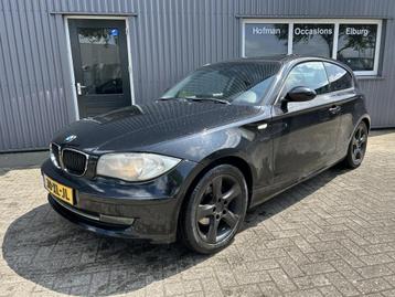 Bmw 1-serie 120d High Executive Leer NAVI PDC APK! beschikbaar voor biedingen