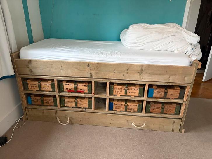 Steigerhouten kinderbed ARMY +8 kisten. Met logeerbed., Kinderen en Baby's, Kinderkamer | Bedden, Gebruikt, 180 cm of meer, 85 tot 100 cm