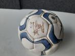 Kleine bal met echte handtekening van Johan Cruyff, Gebruikt, Ophalen of Verzenden
