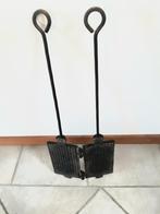 Antiek wafelijzer., Ophalen