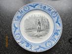 ANTIEK BORD- NAPOLEON EN EGYPTE -SOC CERAM MAASTRICHT-CA1910, Antiek en Kunst, Ophalen of Verzenden