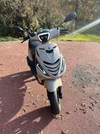 Piaggio Zip 25KM/H bouwjaar 2012 in zeer nette staat, Fietsen en Brommers, Scooters | Piaggio, Ophalen, Zip, Zo goed als nieuw
