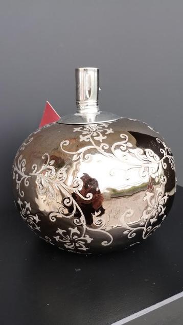 Zilveren olielamp keramiek 18x16 cm beschikbaar voor biedingen