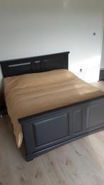 Bed frame - MDF - zware kwaliteit, Huis en Inrichting, Slaapkamer | Complete slaapkamers, Ophalen, Gebruikt, Tweepersoons, Modern-brocante