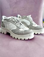 Dsquared2 Sneakers Dames Maat 40, Kleding | Dames, Schoenen, Ophalen of Verzenden, Gedragen, Grijs, Sneakers of Gympen