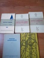 Oude onderwijs boeken 5 stuks.natuurkunde materialen kennis, Verzenden, Gelezen, Overige niveaus, Natuurkunde