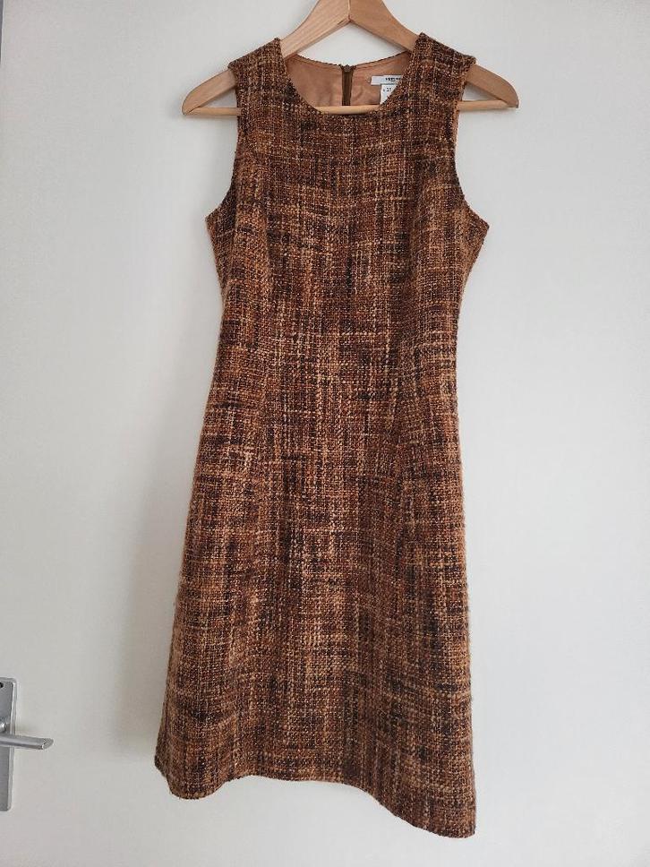 Prachtige jurk van VERTIGO Paris maat XS, Kleding | Dames, Jurken, Zo goed als nieuw, Maat 34 (XS) of kleiner, Bruin, Boven de knie