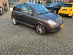 Lancia Ypsilon Limited Edition 2010 Airco Panodak Sportvelg, Auto's, Lancia, Voorwielaandrijving, 31 €/maand, 4 cilinders, Bruin