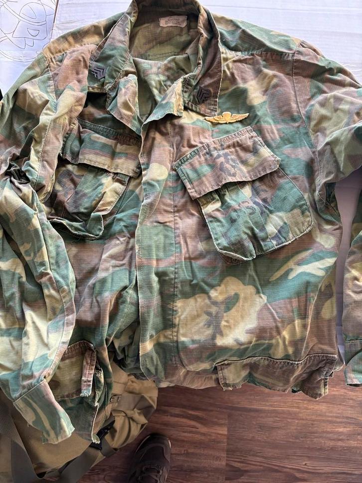 USMC Jungle Jas Vietnam 1968 - Sgt Emblemen & Para Wing, Verzamelen, Militaria | Algemeen, Ophalen of Verzenden