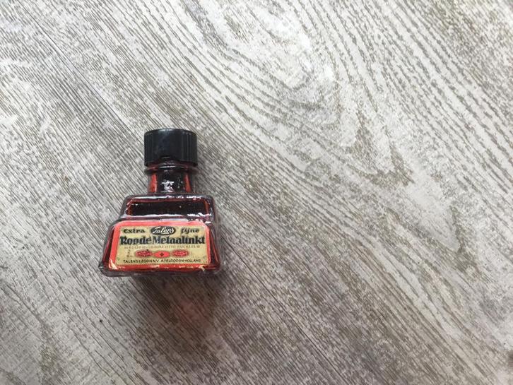 Antiek Talens Flesje Rode Metaalinkt, Antiek en Kunst, Antiek | Overige Antiek, Ophalen of Verzenden