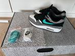 Air Max 1 x Jordan - Maat 42 (US 8.5), Ophalen of Verzenden, Zo goed als nieuw, Zwart, Sneakers of Gympen