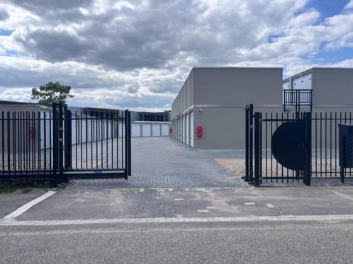 Te huur: Garagebox / Opslagruimte / Werkruimte in Tiel, Auto diversen, Autostallingen en Garages