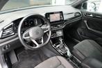 Volkswagen T-Roc 1.5 TSI Style 150PK DSG NW Model IQ Led Nav, Auto's, Zwart, 4 cilinders, 150 pk, USB