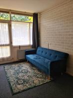 Blue Velvet Sofa Bed/Slaapbank, Ophalen, Zo goed als nieuw, Driepersoons