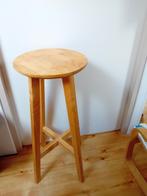 Hoge kruk., Ophalen, Zo goed als nieuw, Hout