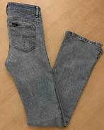 Prachtige LOIS flared jeans blauw maat 27 lengte 32, Kleding | Dames, Blauw, Ophalen of Verzenden, Gedragen, Lois