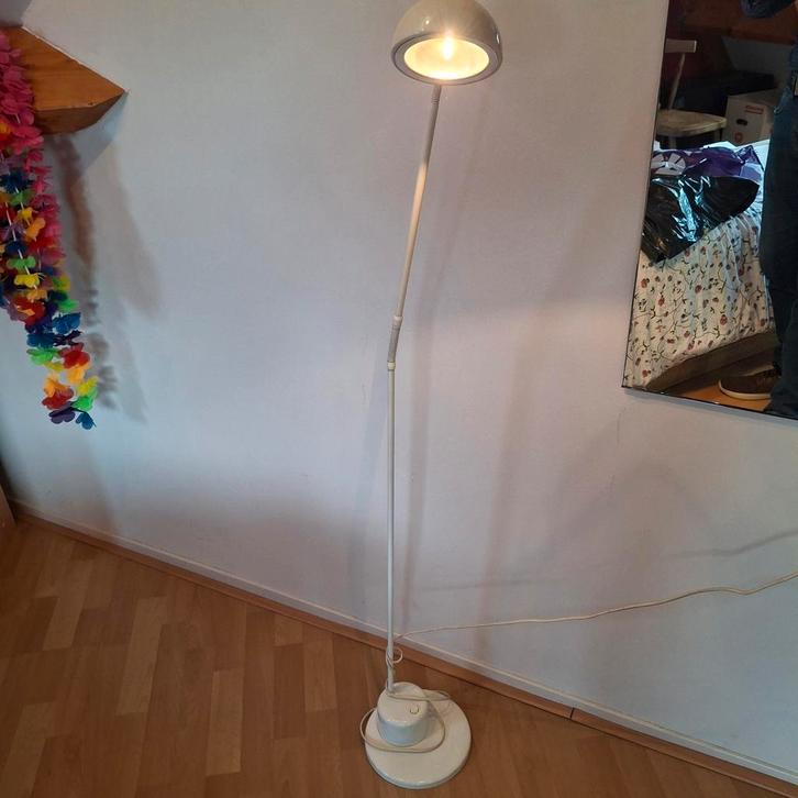 Leeslamp met flexibele arm, Huis en Inrichting, Lampen | Vloerlampen, Zo goed als nieuw, 150 tot 200 cm, Metaal, Ophalen