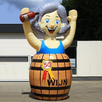 Sarah met schade te koop moet weg teab beschikbaar voor biedingen