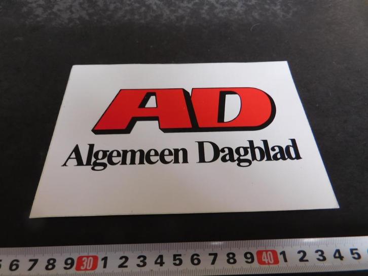 sticker AD Algemeen Dagblad, Verzamelen, Stickers, Zo goed als nieuw, Bedrijf of Vereniging, Ophalen