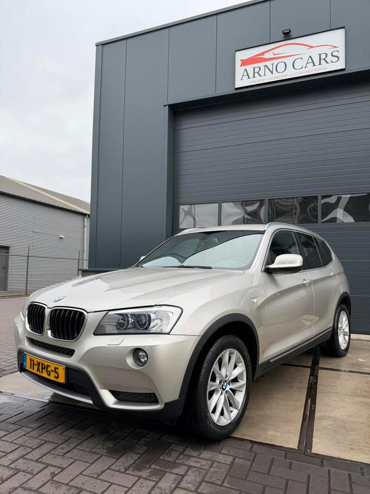 BMW X3 - Xdrive Aut8 2012 - COMPLEET IN ORDE - BOMVOL OPTIES, Auto's, BMW, Bedrijf, 4x4, ABS, Achteruitrijcamera, Adaptieve lichten